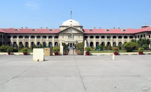 मदरसों की जांच पर हाईकोर्ट सख्त - एनएचआरसी को फटकार, ईओडब्ल्यू जांच पर अंतरिम रोक